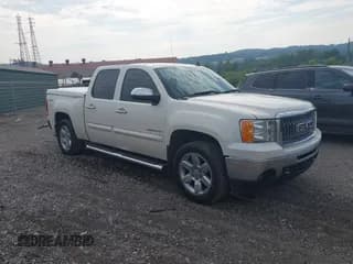 ✅ 2013 GMC Sierra 1500 SLT • VIN: 3GTP2WE71DG309690 • Lot: 42613096. Listed on IAAI with 124,483 mi. Free auction sales archive from the USA and detailed vehicle history report at DreamBid. Image 1.
