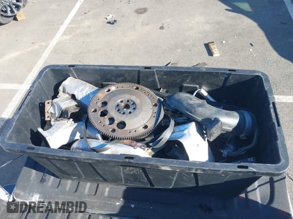 ✅ 2015 Chevrolet Silverado 2500HD LT • VIN: 1GC1KVE83FF653342 • Lot: 41970275. Listed on IAAI with 130,535 mi. Free auction sales archive from the USA and detailed vehicle history report at DreamBid. Image 20.