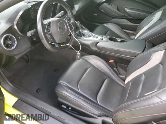 ✅ 2020 Chevrolet Camaro 2LT • VIN: 1G1FD1RS5L0145282 • Лот: 73734254. Опубликован ранее на Copart с пробегом 46 449 миль. Бесплатный доступ к архиву аукционных продаж из США и подробный отчёт об истории автомобиля на DreamBid. Изображение 7.