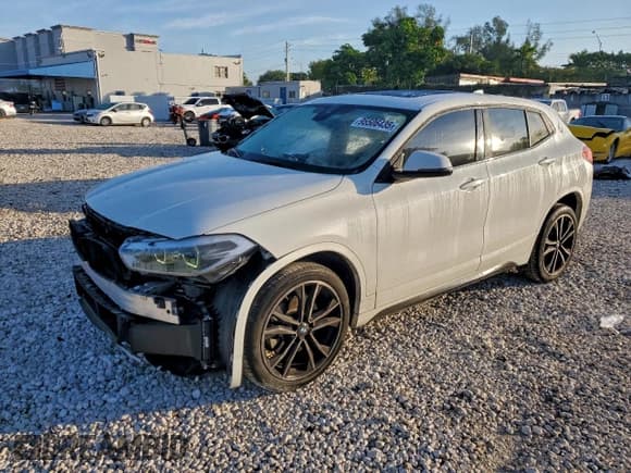 ✅ 2023 BMW X2 sDrive28i • VIN: WBXYH9C04P5V31617 • Lot: 95506435. Listed on Copart with 27,813 mi. Free auction sales archive from the USA and detailed vehicle history report at DreamBid. Image 1.