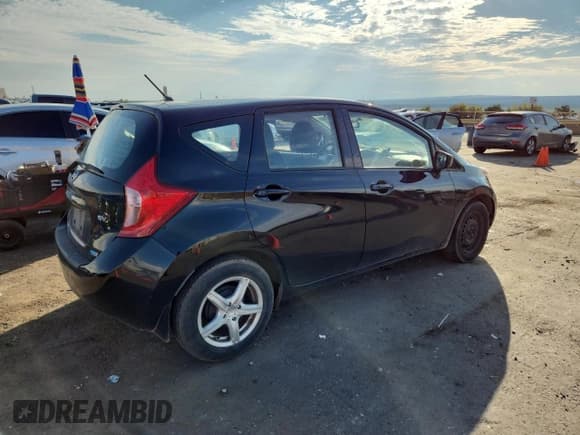 ✅ 2015 Nissan Note SV • VIN: 3N1CE2CP0FL388736 • Lot: 85896785. Wystawiony na Copart z przebiegiem 111 219 mil. Bezpłatny archiwum sprzedaży aukcyjnych z USA i szczegółowy raport historii pojazdu na DreamBid. Zdjęcie 3.