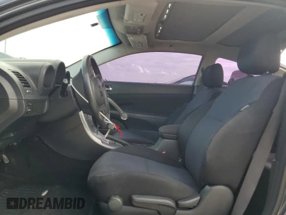 ✅ 2008 Scion tC • VIN: JTKDE167680246617 • Лот: 90843015. Опубликован ранее на Copart с пробегом 105 204 миль. Бесплатный доступ к архиву аукционных продаж из США и подробный отчёт об истории автомобиля на DreamBid. Изображение 7.