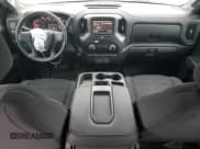 ✅ 2022 Chevrolet Silverado 1500 Work Truck • VIN: 1GCPAAEK2NZ529013 • Lot: 43654455. Wystawiony na Copart z przebiegiem 22 609 mil. Bezpłatny archiwum sprzedaży aukcyjnych z USA i szczegółowy raport historii pojazdu na DreamBid. Zdjęcie 8.