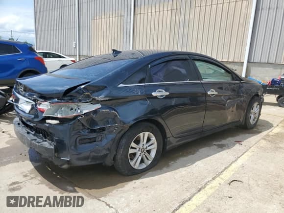 ✅ 2013 Hyundai Sonata GLS • VIN: 5NPEB4AC3DH786269 • Lot: 55731004. Listed on Copart with 136,965 mi. Free auction sales archive from the USA and detailed vehicle history report at DreamBid. Image 3.