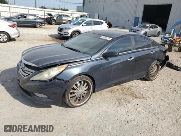 ✅ 2012 Hyundai Sonata Limited • VIN: 5NPEC4AC0CH477869 • Lot: 81098715. Wystawiony na Copart z przebiegiem 213 261 mil. Bezpłatny archiwum sprzedaży aukcyjnych z USA i szczegółowy raport historii pojazdu na DreamBid. Zdjęcie 1.