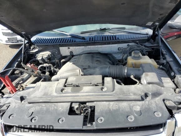 ✅ 2016 Ford Expedition Max XLT • VIN: 1FMJK1JT7GEF02705 • Lot: 52320825. Listed on Copart with 150,294 mi. Free auction sales archive from the USA and detailed vehicle history report at DreamBid. Image 12.