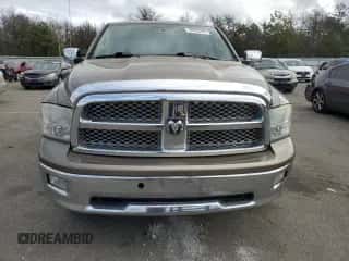 2009 Dodge 1500 SLT z VIN 1D3HV13T49S746847, wystawiony jako Copart lot #72883344 z przebiegiem 127 813 mil mil oraz Czysty tytuł • Clean title. Historia ofert i sprzedaży dostępna na DreamBid. Obrazek 5.