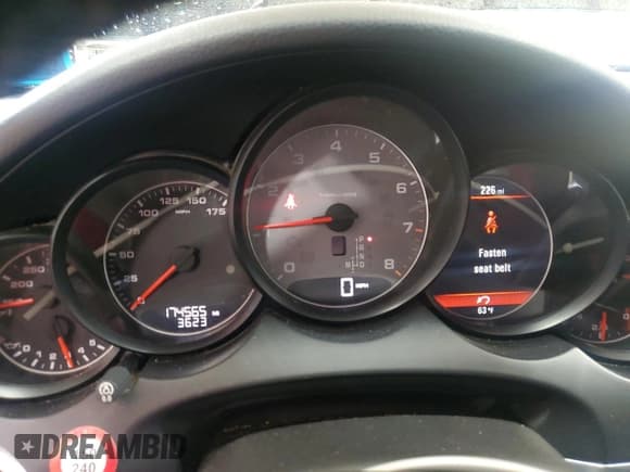 ✅ 2012 Porsche Cayenne S • VIN: WP1AB2A29CLA41853 • Lot: 80098395. Wystawiony na Copart z przebiegiem 174 565 mil. Bezpłatny archiwum sprzedaży aukcyjnych z USA i szczegółowy raport historii pojazdu na DreamBid. Zdjęcie 9.