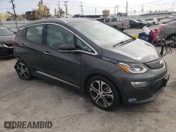2021 Chevrolet Bolt EV Premier z VIN 1G1FZ6S00M4111736, wystawiony jako Copart lot #68586093 z przebiegiem 38 489 mil mil oraz . Historia ofert i sprzedaży dostępna na DreamBid. Obrazek 4.
