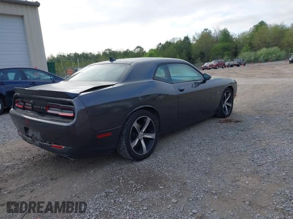 ✅ 2016 Dodge Challenger R/T • VIN: 2C3CDZBT3GH315740 • Lot: 41930369. Wystawiony na IAAI z przebiegiem 88 524 mil. Bezpłatny archiwum sprzedaży aukcyjnych z USA i szczegółowy raport historii pojazdu na DreamBid. Zdjęcie 4.