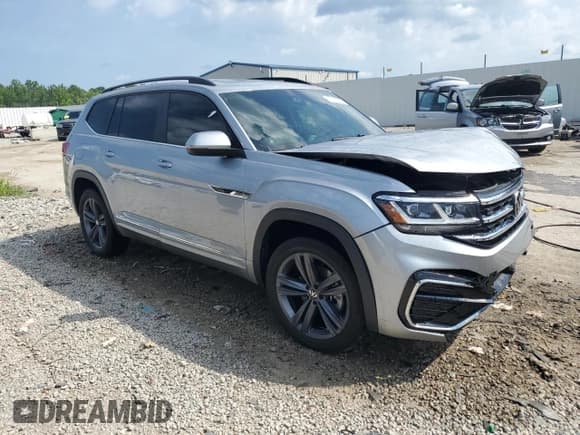 ✅ 2021 Volkswagen Atlas SE • VIN: 1V2RR2CA6MC579687 • Лот: 66037705. Опубликован ранее на Copart с пробегом 51 820 миль. Бесплатный доступ к архиву аукционных продаж из США и подробный отчёт об истории автомобиля на DreamBid. Изображение 4.
