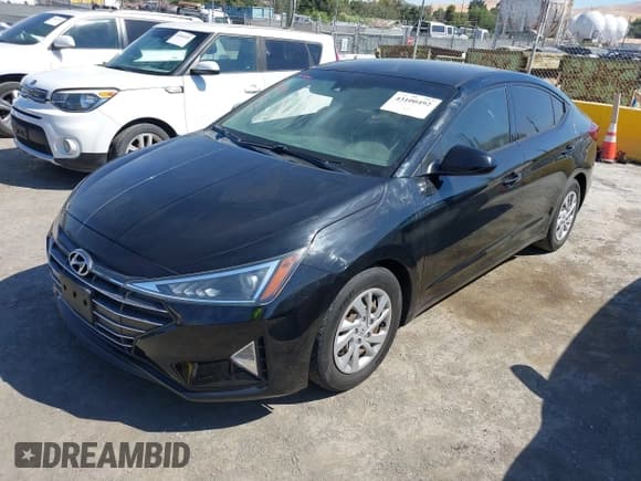 ✅ 2020 Hyundai Elantra SE • VIN: 5NPD74LF4LH536963 • Lot: 43100492. Listed on IAAI with 55,451 mi. Free auction sales archive from the USA and detailed vehicle history report at DreamBid. Image 2.