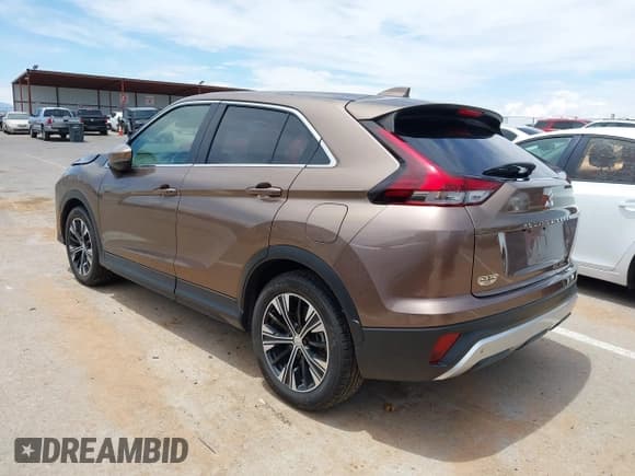 ✅ 2022 Mitsubishi Eclipse Cross SE • VIN: JA4ASWAA5NZ057350 • Лот: 42794878. Опубликован ранее на IAAI с пробегом 54 553 миль. Бесплатный доступ к архиву аукционных продаж из США и подробный отчёт об истории автомобиля на DreamBid. Изображение 3.
