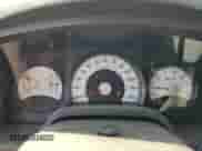 2005 Dodge Dakota ST z VIN 1D7HW22K65S204587, wystawiony jako Copart lot #74038824 z przebiegiem 176 919 mil mil oraz Szkoda całkowita • Salvage title. Historia ofert i sprzedaży dostępna na DreamBid. Obrazek 9.