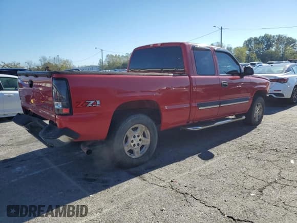 ✅ 2005 Chevrolet Silverado 1500 Z71 • VIN: 1GCEK19B75E214116 • Lot: 82363275. Listed on Copart with 255,461 mi. Free auction sales archive from the USA and detailed vehicle history report at DreamBid. Image 3.