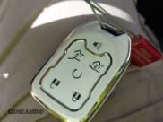 ✅ 2016 Chevrolet Tahoe LT • VIN: 1GNSCBKC1GR283315 • Lot: 42469479. Wystawiony na IAAI z przebiegiem 86 640 mil. Bezpłatny archiwum sprzedaży aukcyjnych z USA i szczegółowy raport historii pojazdu na DreamBid. Zdjęcie 11.