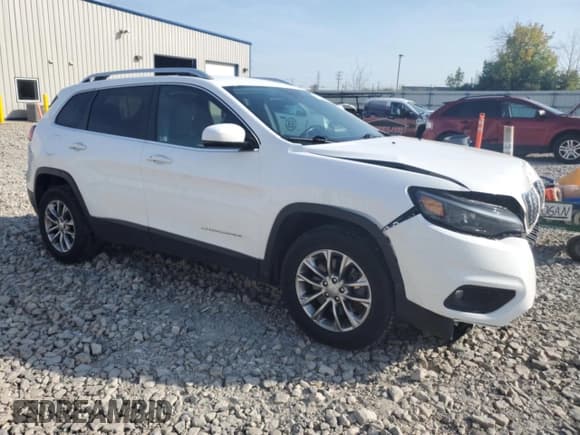 ✅ 2020 Jeep Cherokee Latitude Plus • VIN: 1C4PJMLX1LD644292 • Lot: 81197455. Wystawiony na Copart z przebiegiem 106 936 mil. Bezpłatny archiwum sprzedaży aukcyjnych z USA i szczegółowy raport historii pojazdu na DreamBid. Zdjęcie 4.