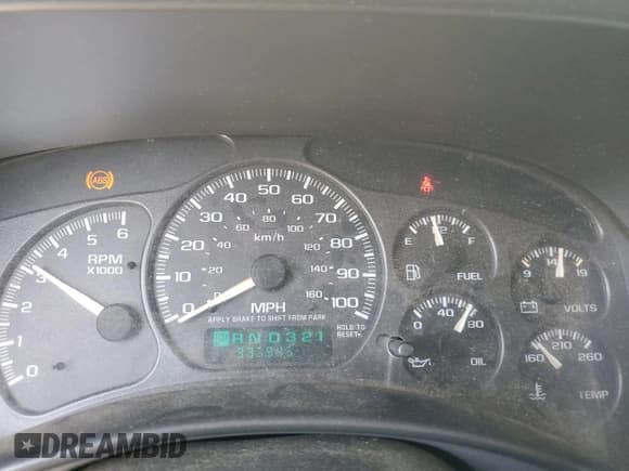 ✅ 2002 GMC Yukon XL SLT • VIN: 3GKFK16T92G267247 • Lot: 57916385. Wystawiony na Copart z przebiegiem 335 945 mil. Bezpłatny archiwum sprzedaży aukcyjnych z USA i szczegółowy raport historii pojazdu na DreamBid. Zdjęcie 9.