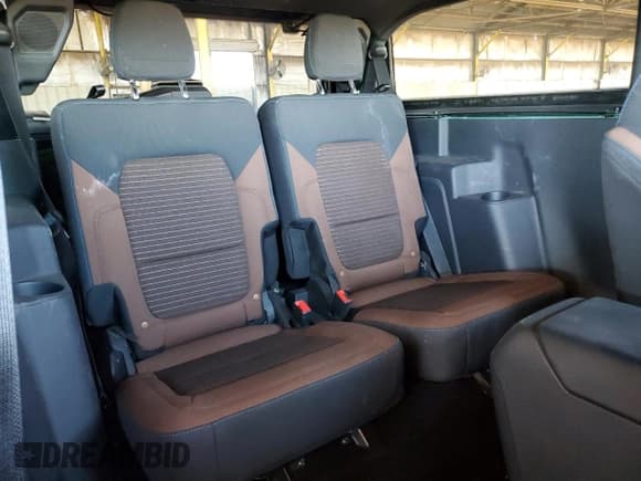 ✅ 2023 Ford Bronco • VIN: 1FMDE5CP9PLA96174 • Lot: 91264725. Listed on Copart with 14,071 mi. Free auction sales archive from the USA and detailed vehicle history report at DreamBid. Image 11.