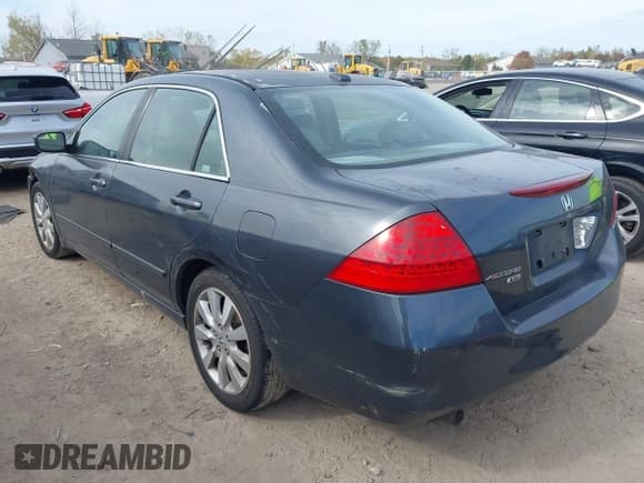 ✅ 2007 Honda Accord EX-L • VIN: 1HGCM66577A015124 • Lot: 43441394. Listed on IAAI with 171,008 mi. Free auction sales archive from the USA and detailed vehicle history report at DreamBid. Image 3.