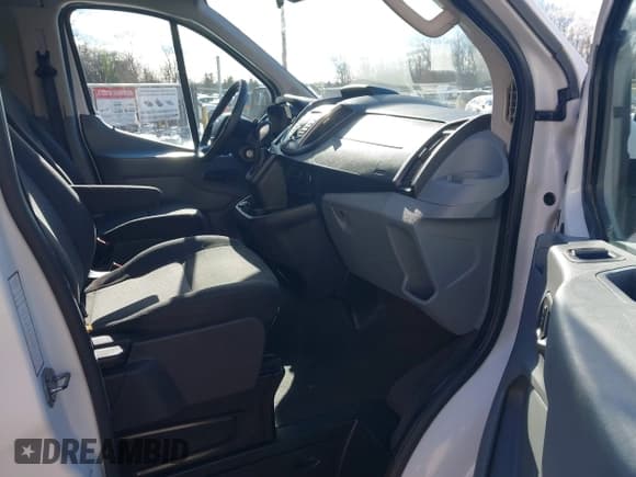 ✅ 2018 Ford Transit Passenger XL • VIN: 1FBZX2YMXJKB06357 • Лот: 43925982. Опубликован ранее на IAAI с пробегом 73 191 миль. Бесплатный доступ к архиву аукционных продаж из США и подробный отчёт об истории автомобиля на DreamBid. Изображение 5.