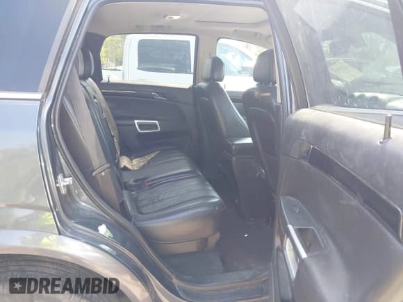 ✅ 2013 Chevrolet Captiva Sport LTZ • VIN: 3GNAL4EK9DS569562 • Lot: 42037875. Wystawiony na IAAI z przebiegiem 118 087 mil. Bezpłatny archiwum sprzedaży aukcyjnych z USA i szczegółowy raport historii pojazdu na DreamBid. Zdjęcie 8.