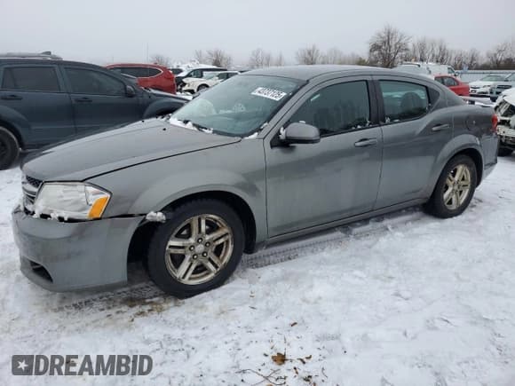 ✅ 2012 Dodge Avenger SXT • VIN: 1C3CDZCB9CN239934 • Лот: 43737125. Опубликован ранее на Copart с пробегом 128 060 миль. Бесплатный доступ к архиву аукционных продаж из США и подробный отчёт об истории автомобиля на DreamBid. Изображение 1.