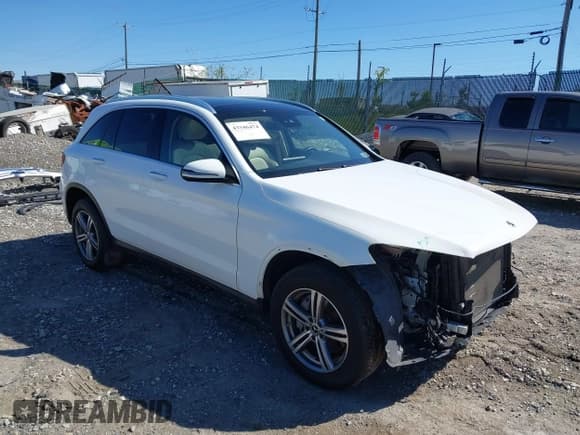 ✅ 2022 Mercedes-Benz GLC 300 • VIN: W1N0G8EB8NG088825 • Lot: 43346474. Listed on IAAI with 75,164 mi. Free auction sales archive from the USA and detailed vehicle history report at DreamBid. Image 1.