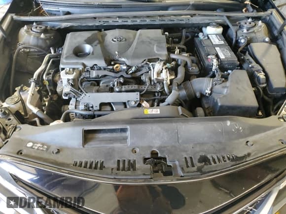 ✅ 2018 Toyota Camry SE • VIN: 4T1B11HK0JU119030 • Lot: 93021575. Listed on Copart with 79,203 mi. Free auction sales archive from the USA and detailed vehicle history report at DreamBid. Image 11.