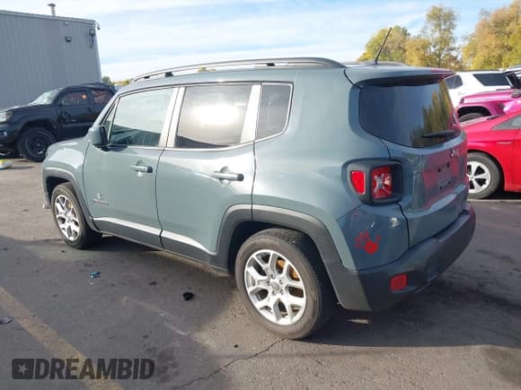 ✅ 2017 Jeep Renegade Latitude • VIN: ZACCJABBXHPF38001 • Лот: 43576595. Опубликован ранее на IAAI с пробегом Не указан. Бесплатный доступ к архиву аукционных продаж из США и подробный отчёт об истории автомобиля на DreamBid. Изображение 3.