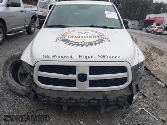 ✅ 2018 Ram 1500 Tradesman • VIN: 1C6RR6FG3JS147382 • Лот: 41251352. Опубликован ранее на IAAI с пробегом 166 066 миль. Бесплатный доступ к архиву аукционных продаж из США и подробный отчёт об истории автомобиля на DreamBid. Изображение 6.