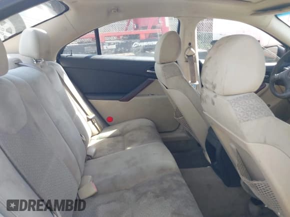 ✅ 2007 Pontiac G6 G6 • VIN: 1G2ZG58N974136456 • Лот: 41978834. Опубликован ранее на IAAI с пробегом 265 176 миль. Бесплатный доступ к архиву аукционных продаж из США и подробный отчёт об истории автомобиля на DreamBid. Изображение 8.