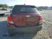 2016 Chevrolet Trax LS с VIN 3GNCJKSB2GL212911, выставлен на аукционе Copart как лот 83774235 с пробегом 60 813 миль миль и Списание • Salvage title. История ставок и продаж доступна на DreamBid. Изображение 6.