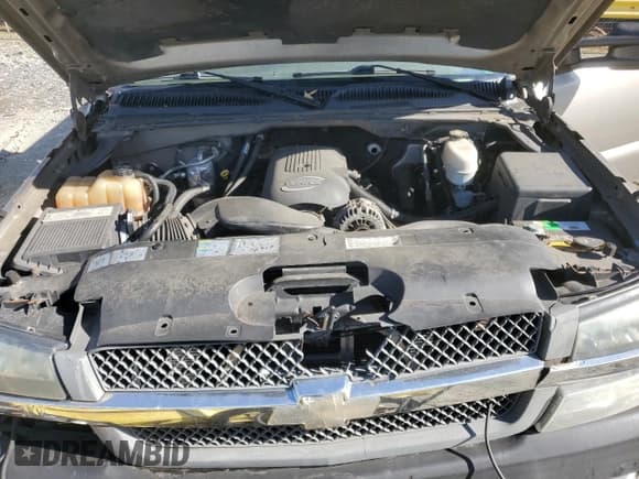 ✅ 2003 Chevrolet Silverado 2500HD LS • VIN: 1GCHK29U73E342647 • Lot: 78028314. Wystawiony na Copart z przebiegiem 285 675 mil. Bezpłatny archiwum sprzedaży aukcyjnych z USA i szczegółowy raport historii pojazdu na DreamBid. Zdjęcie 11.