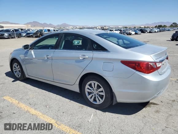 ✅ 2011 Hyundai Sonata GLS • VIN: 5NPEB4AC1BH235495 • Лот: 82110675. Опубликован ранее на Copart с пробегом 146 814 миль. Бесплатный доступ к архиву аукционных продаж из США и подробный отчёт об истории автомобиля на DreamBid. Изображение 2.