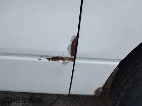 ✅ 2011 Ford F-150 XL • VIN: 1FTMF1CM4BKE03409 • Lot: 43380101. Listed on IAAI with 103,668 mi. Free auction sales archive from the USA and detailed vehicle history report at DreamBid. Image 6.