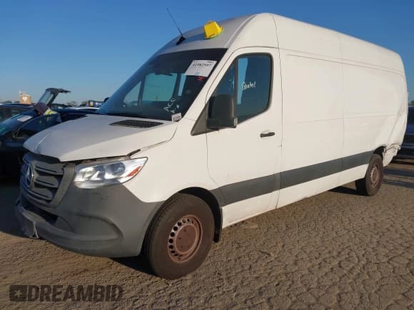 ✅ 2020 Mercedes-Benz Sprinter Cargo • VIN: W1W4ECHY3LT034942 • Lot: 41982597. Listed on IAAI with 44,572 mi. Free auction sales archive from the USA and detailed vehicle history report at DreamBid. Image 19.