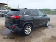 ✅ 2017 Jeep Cherokee High Altitude • VIN: 1C4PJMDS9HW609773 • Lot: 42282744. Wystawiony na IAAI z przebiegiem 120 601 mil. Bezpłatny archiwum sprzedaży aukcyjnych z USA i szczegółowy raport historii pojazdu na DreamBid. Zdjęcie 4.
