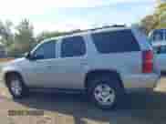 2008 Chevrolet Tahoe LTZ с VIN 1GNFK13038J135704, выставлен на аукционе IAAI как лот 43372175 с пробегом 186 562 миль миль и . История ставок и продаж доступна на DreamBid. Изображение 14.