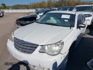 ✅ 2008 Chrysler Sebring LX • VIN: 1C3LC46K38N155827 • Лот: 43638904. Опубликован ранее на IAAI с пробегом 228 219 миль. Бесплатный доступ к архиву аукционных продаж из США и подробный отчёт об истории автомобиля на DreamBid. Изображение 2.