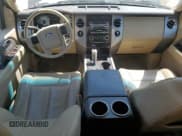 ✅ 2014 Ford Expedition Max XLT • VIN: 1FMJK1J52EEF29163 • Лот: 69575785. Опубликован ранее на Copart с пробегом 196 951 миль. Бесплатный доступ к архиву аукционных продаж из США и подробный отчёт об истории автомобиля на DreamBid. Изображение 8.