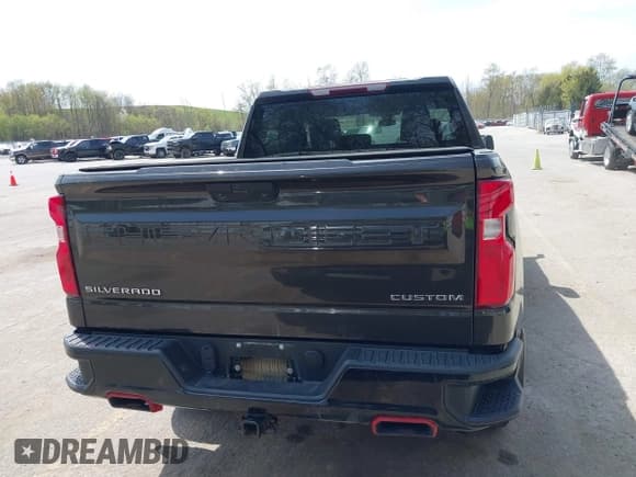 ✅ 2021 Chevrolet Silverado 1500 Custom Trail Boss • VIN: 1GCPYCEF1MZ271205 • Lot: 42126497. Wystawiony na IAAI z przebiegiem 36 535 mil. Bezpłatny archiwum sprzedaży aukcyjnych z USA i szczegółowy raport historii pojazdu na DreamBid. Zdjęcie 16.