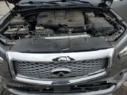 ✅ 2018 Infiniti QX80 • VIN: JN8AZ2NE8J9195325 • Лот: 82390345. Опубликован ранее на Copart с пробегом 157 766 миль. Бесплатный доступ к архиву аукционных продаж из США и подробный отчёт об истории автомобиля на DreamBid. Изображение 12.