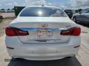 ✅ 2016 Infiniti Q70 • VIN: JN1BY1PP5GM631133 • Lot: 85740895. Wystawiony na Copart z przebiegiem 175 698 mil. Bezpłatny archiwum sprzedaży aukcyjnych z USA i szczegółowy raport historii pojazdu na DreamBid. Zdjęcie 6.