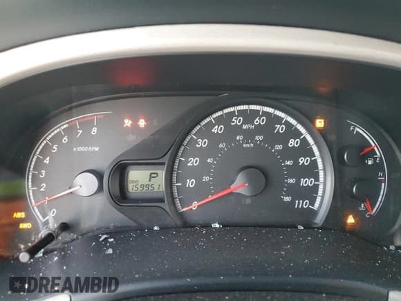 ✅ 2013 Toyota Sienna LE • VIN: 5TDJK3DC7DS061062 • Lot: 92627015. Listed on Copart with 159,951 mi. Free auction sales archive from the USA and detailed vehicle history report at DreamBid. Image 9.