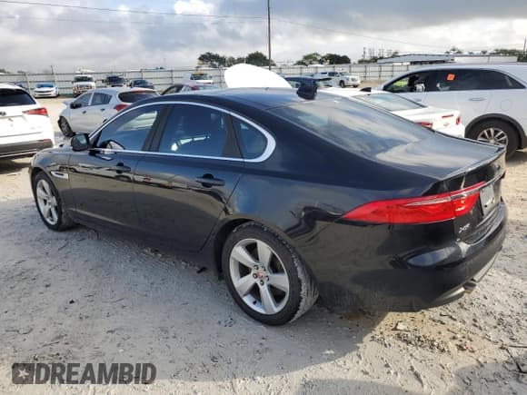 ✅ 2018 Jaguar XF 25t • VIN: SAJBR4FX7JCY54866 • Лот: 80795853. Опубликован ранее на Copart с пробегом 79 125 миль. Бесплатный доступ к архиву аукционных продаж из США и подробный отчёт об истории автомобиля на DreamBid. Изображение 2.