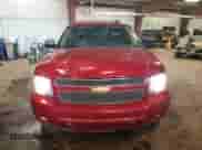 2013 Chevrolet Tahoe LTZ z VIN 1GNSKCE07DR373610, wystawiony jako Copart lot #67510235 z przebiegiem 157 323 mil mil oraz Czysty tytuł • Clean title. Historia ofert i sprzedaży dostępna na DreamBid. Obrazek 5.