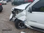 ✅ 2015 Toyota Tacoma • VIN: 3TMMU4FN0FM081779 • Lot: 42681591. Wystawiony na IAAI z przebiegiem 79 767 mil. Bezpłatny archiwum sprzedaży aukcyjnych z USA i szczegółowy raport historii pojazdu na DreamBid. Zdjęcie 6.