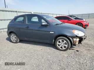 2011 Hyundai Accent L z VIN KMHCN3BC6BU206244, wystawiony jako Copart lot #71718484 z przebiegiem 206 718 mil mil oraz Czysty tytuł • Clean title. Historia ofert i sprzedaży dostępna na DreamBid. Obrazek 4.