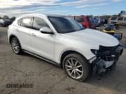✅ 2018 Alfa Romeo Stelvio Ti • VIN: ZASFAKBN1J7B74851 • Lot: 86997005. Wystawiony na Copart z przebiegiem 110 623 mil. Bezpłatny archiwum sprzedaży aukcyjnych z USA i szczegółowy raport historii pojazdu na DreamBid. Zdjęcie 4.